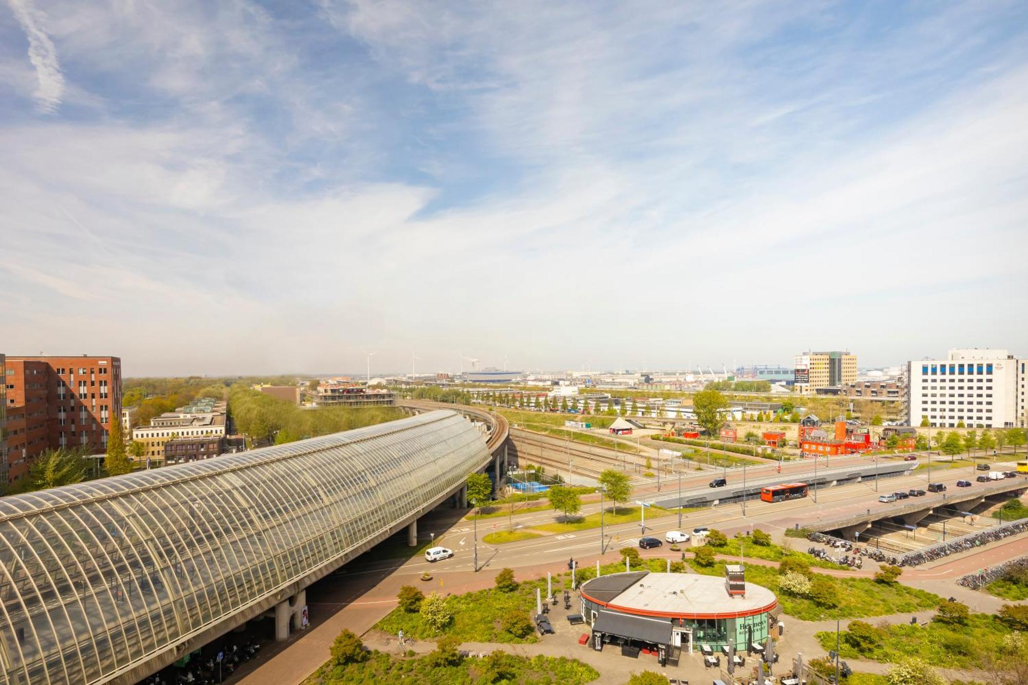 Holiday Inn Express Amsterdam - Sloterdijk Station By Ihg Exterior photo