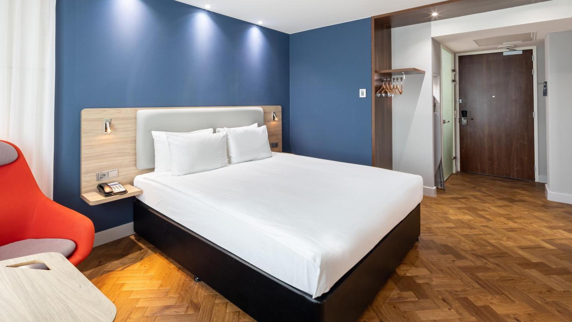 Holiday Inn Express Amsterdam - Sloterdijk Station By Ihg Exterior photo